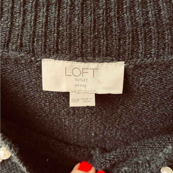 Women’s LOFT Pearl Embellished black sweater sz XXS Petite classic academia Goth - Picture 6 of 11